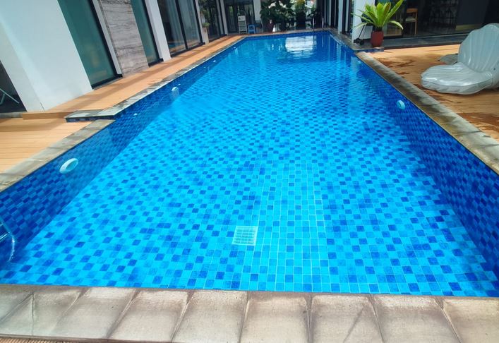 Jasa Renang Tanpa Kaporit Surabaya